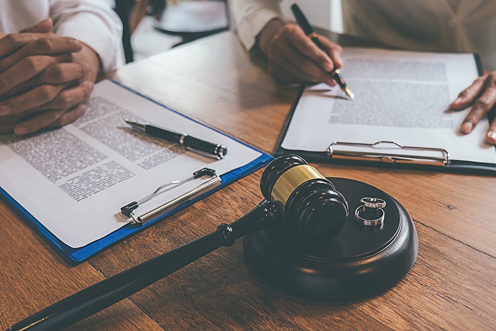 離婚後は「住み続ける」？「売る」？メリットとデメリット