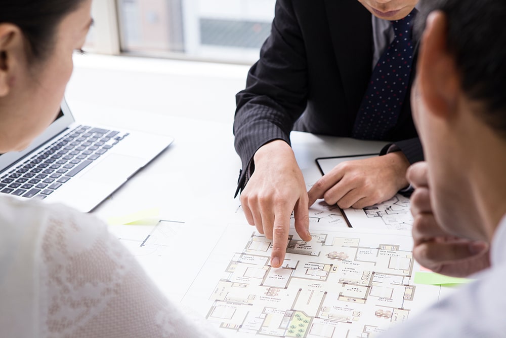 まずは不動産会社へご相談ください